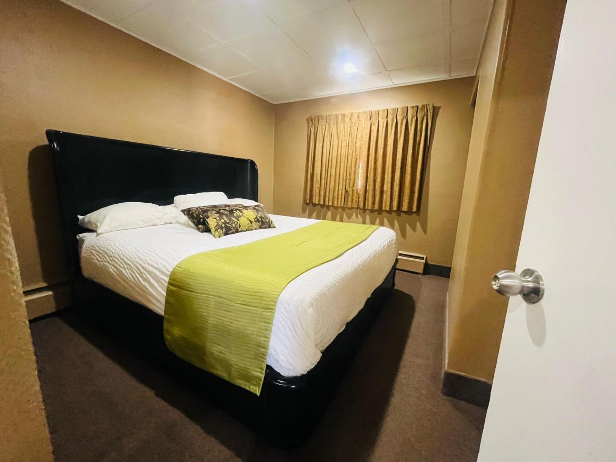 Travelodge By Wyndham Moose Jaw Eksteriør billede